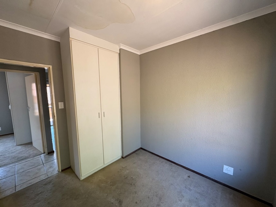 3 Bedroom Property for Sale in Safari Gardens North West